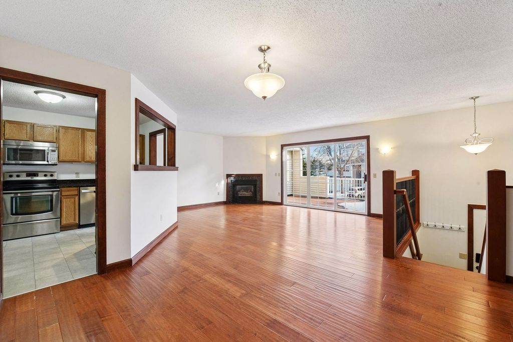 Photo of 7641 Nicholas Way, Chanhassen, MN 55317 (MLS # 7019826)