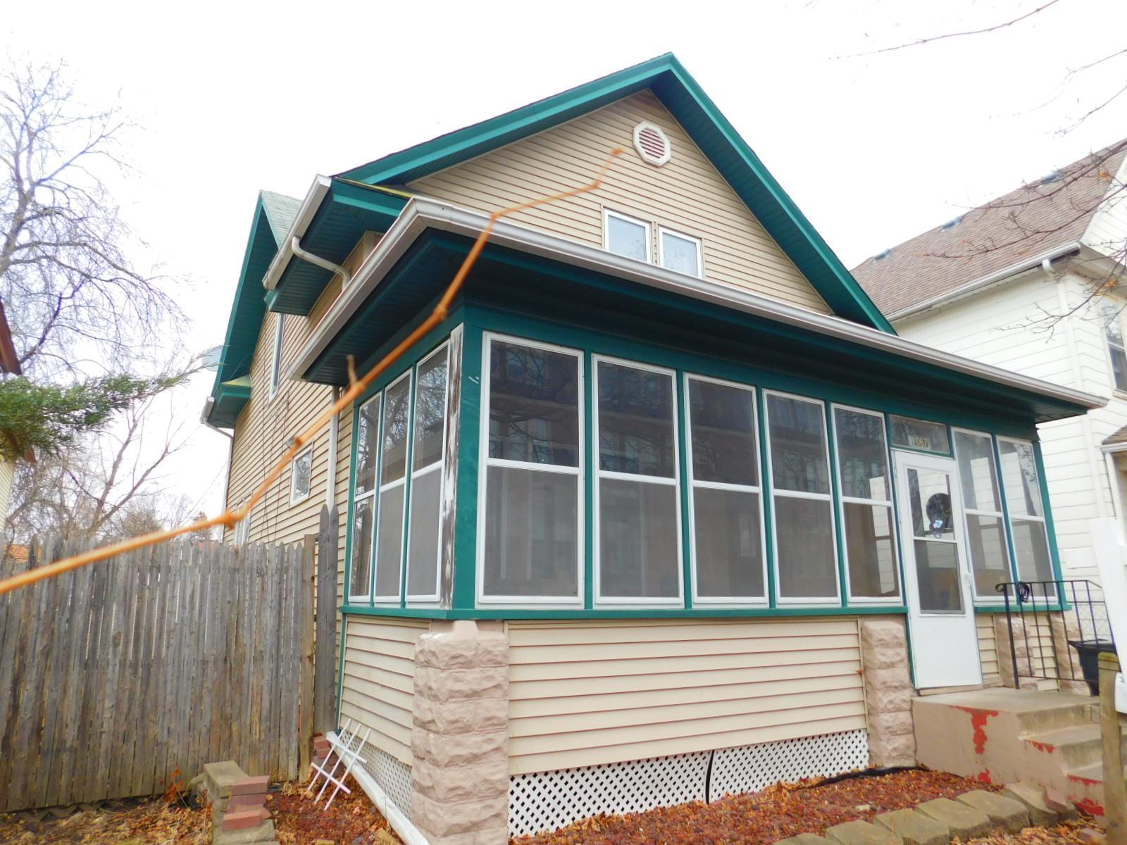 1067 Fremont Avenue