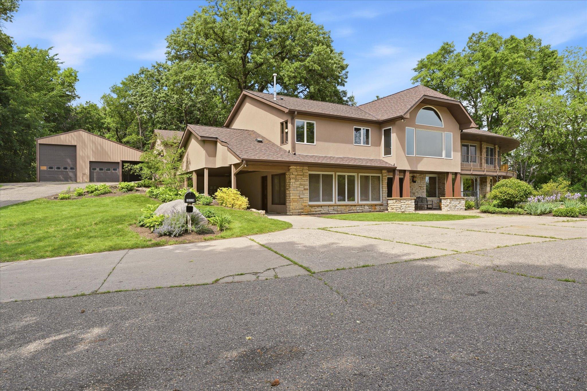 10129 Eden Prairie Road