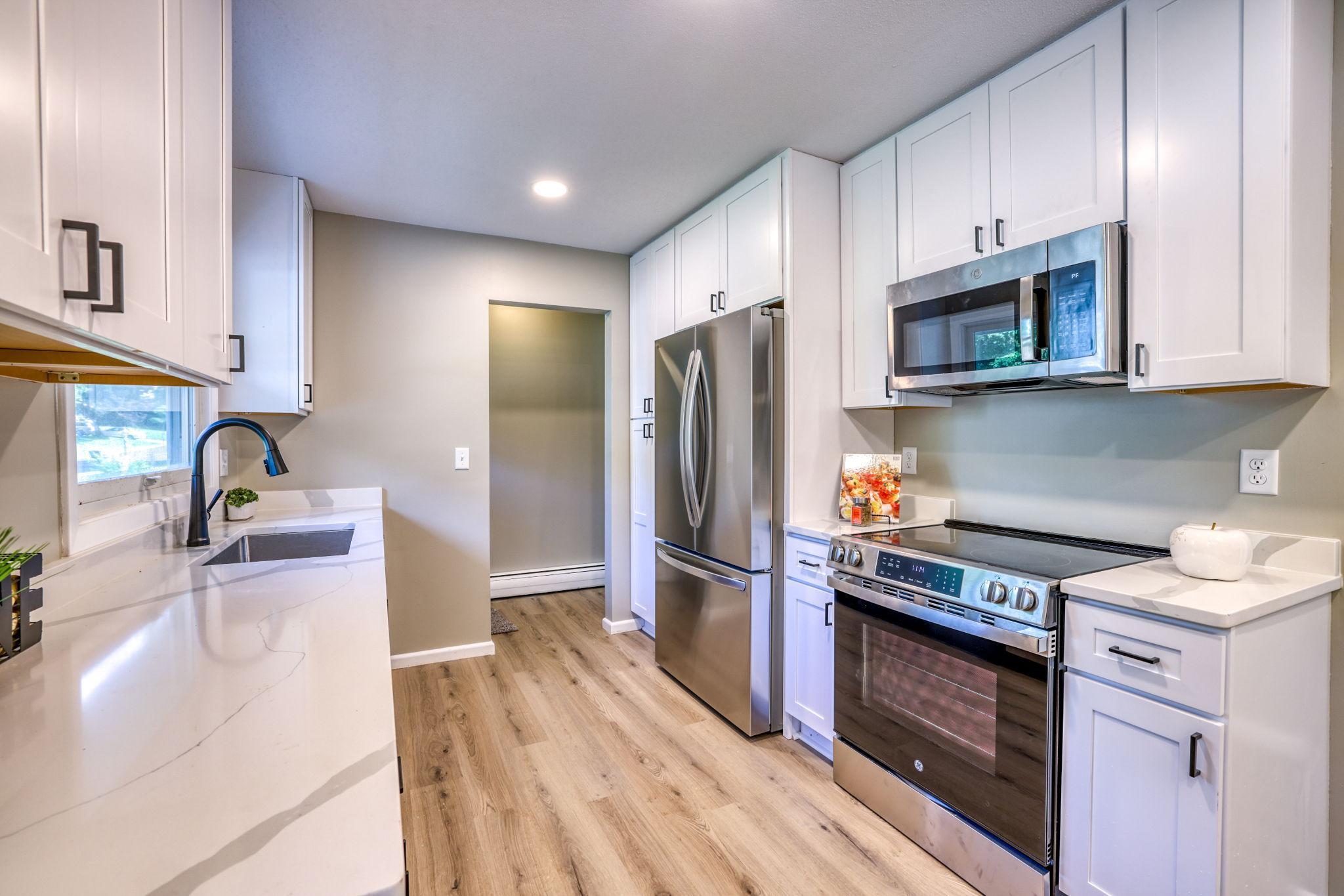 10917 Southview Drive