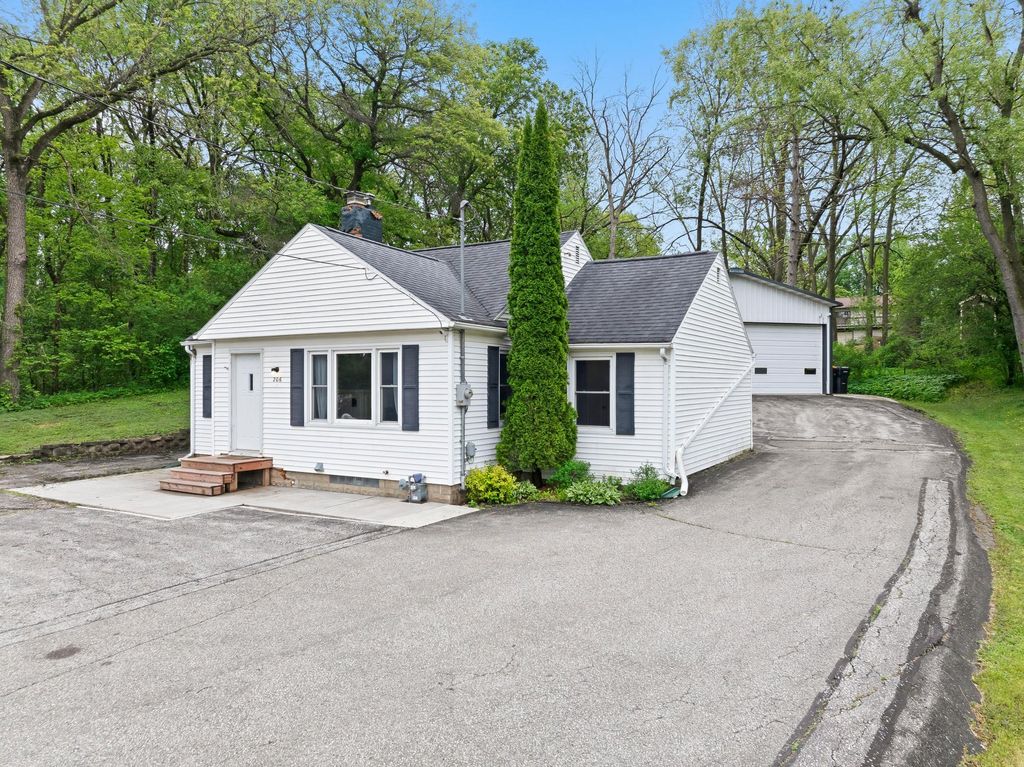 Photo of 206 21st Street SW, Rochester, MN 55902 (MLS # 7068502)