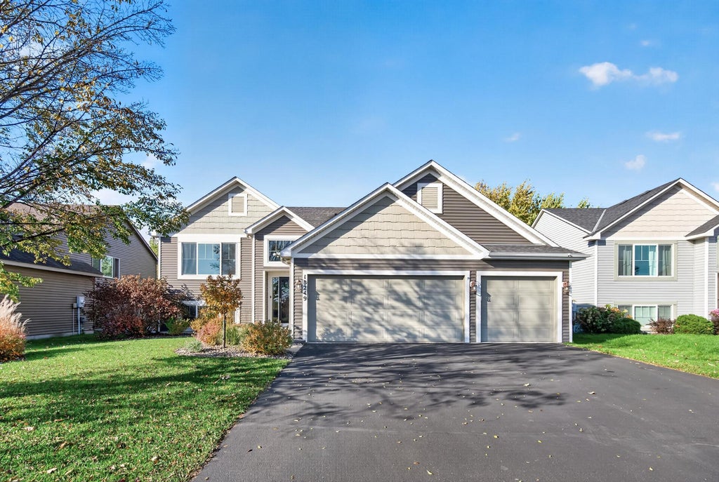 Photo of 18249 Dunbury Avenue, Farmington, MN 55024 (MLS # 7162436)