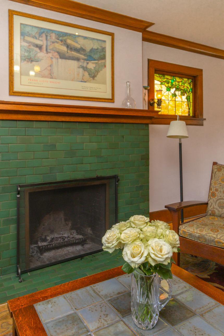 988 Fairmount Avenue