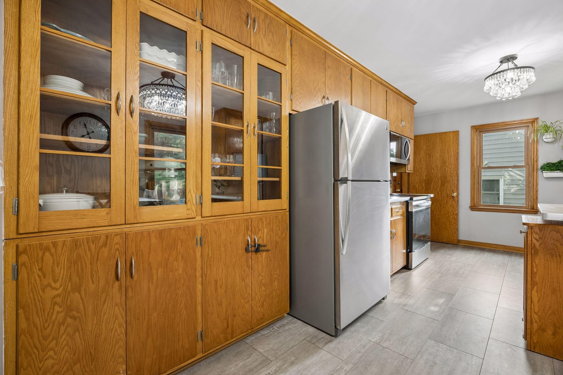 3221 Ulysses Street NE