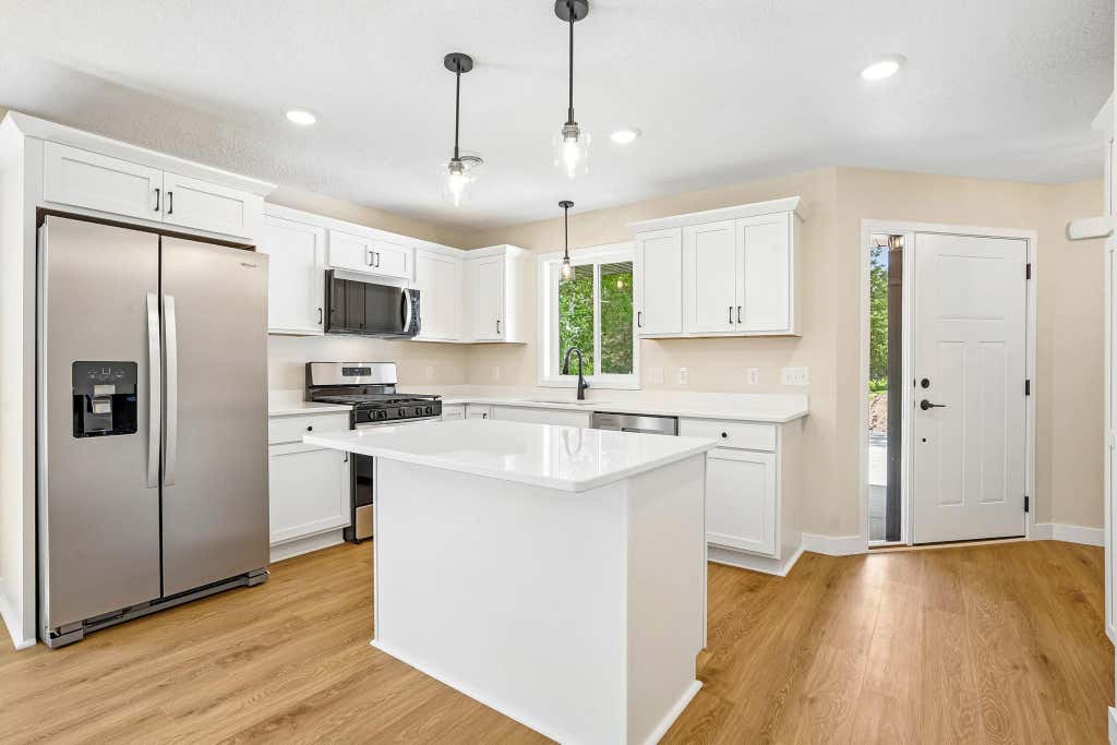 Photo of 1005 2nd Street SE, Faribault, MN 55021 (MLS # 7094079)