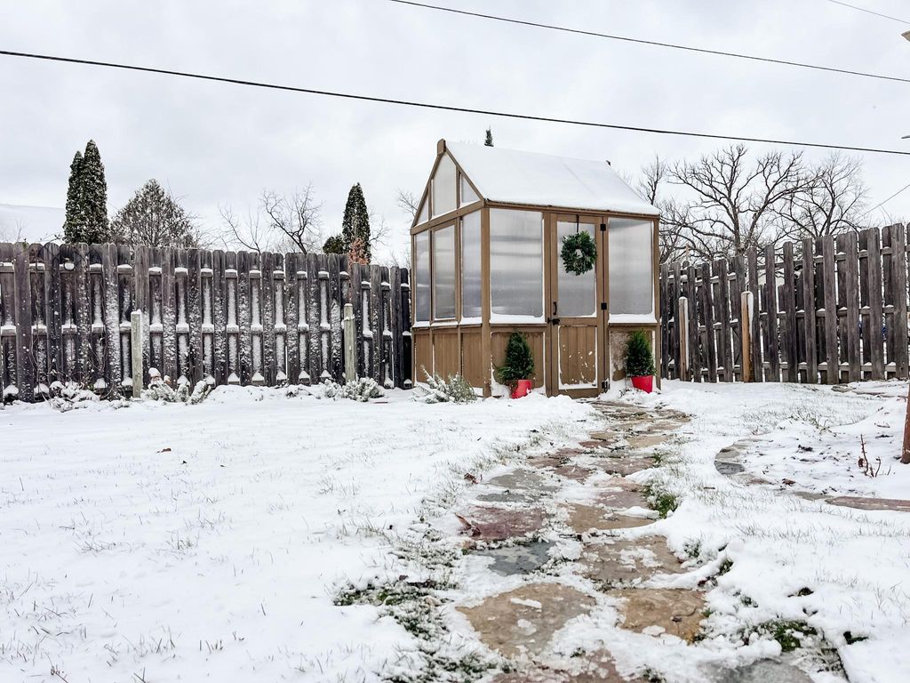 Photo of 617 6th Street, Hudson, WI 54016 (MLS # 6818377)