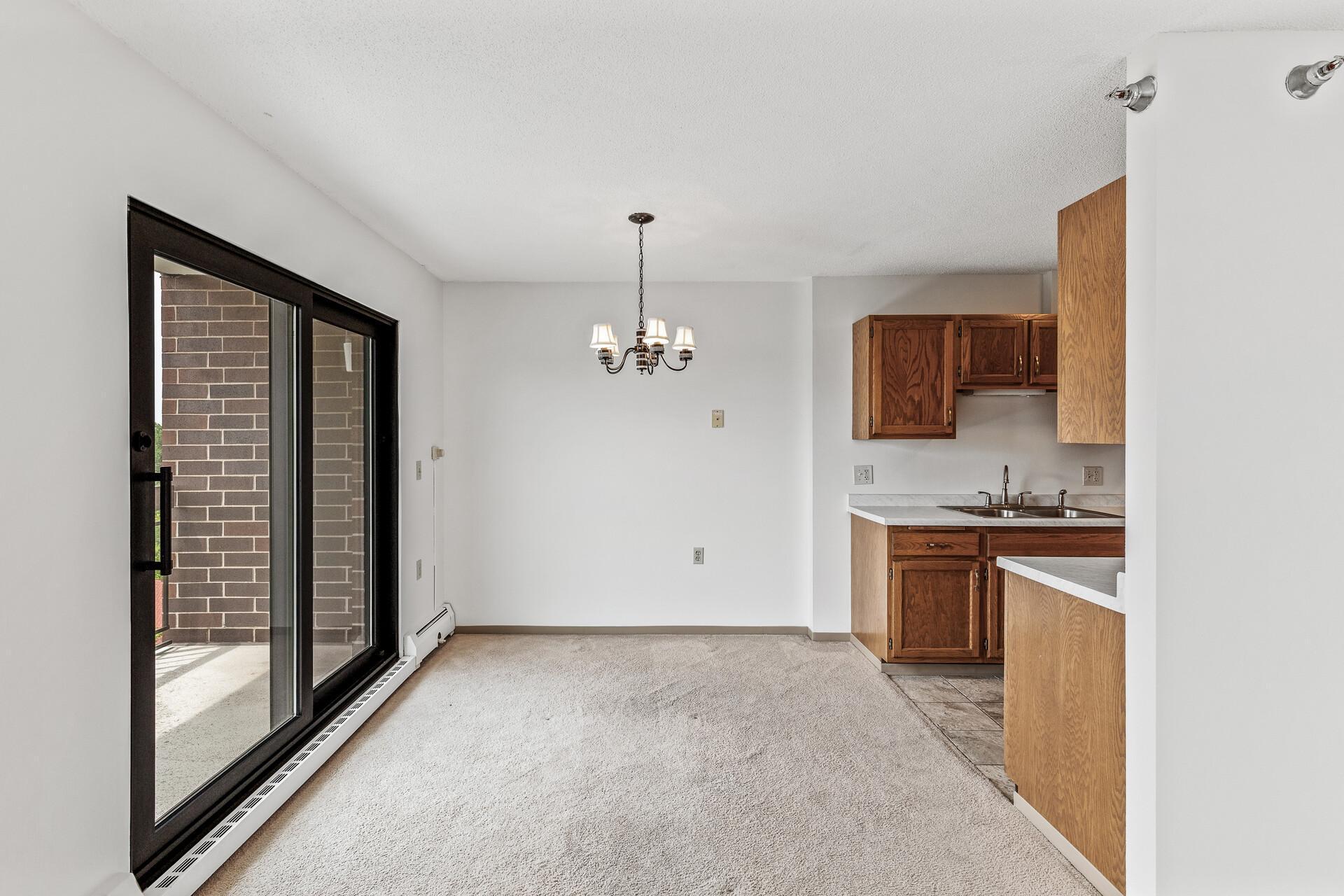 6615 Lake Shore Drive S 900