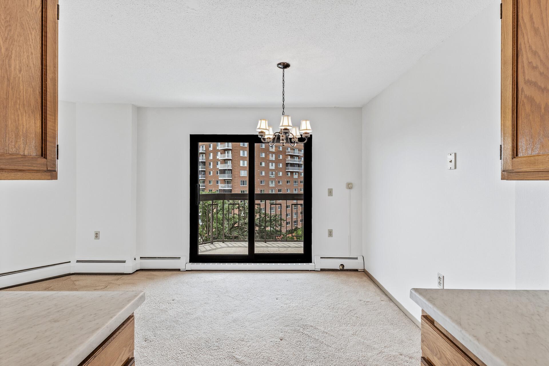 6615 Lake Shore Drive S 900