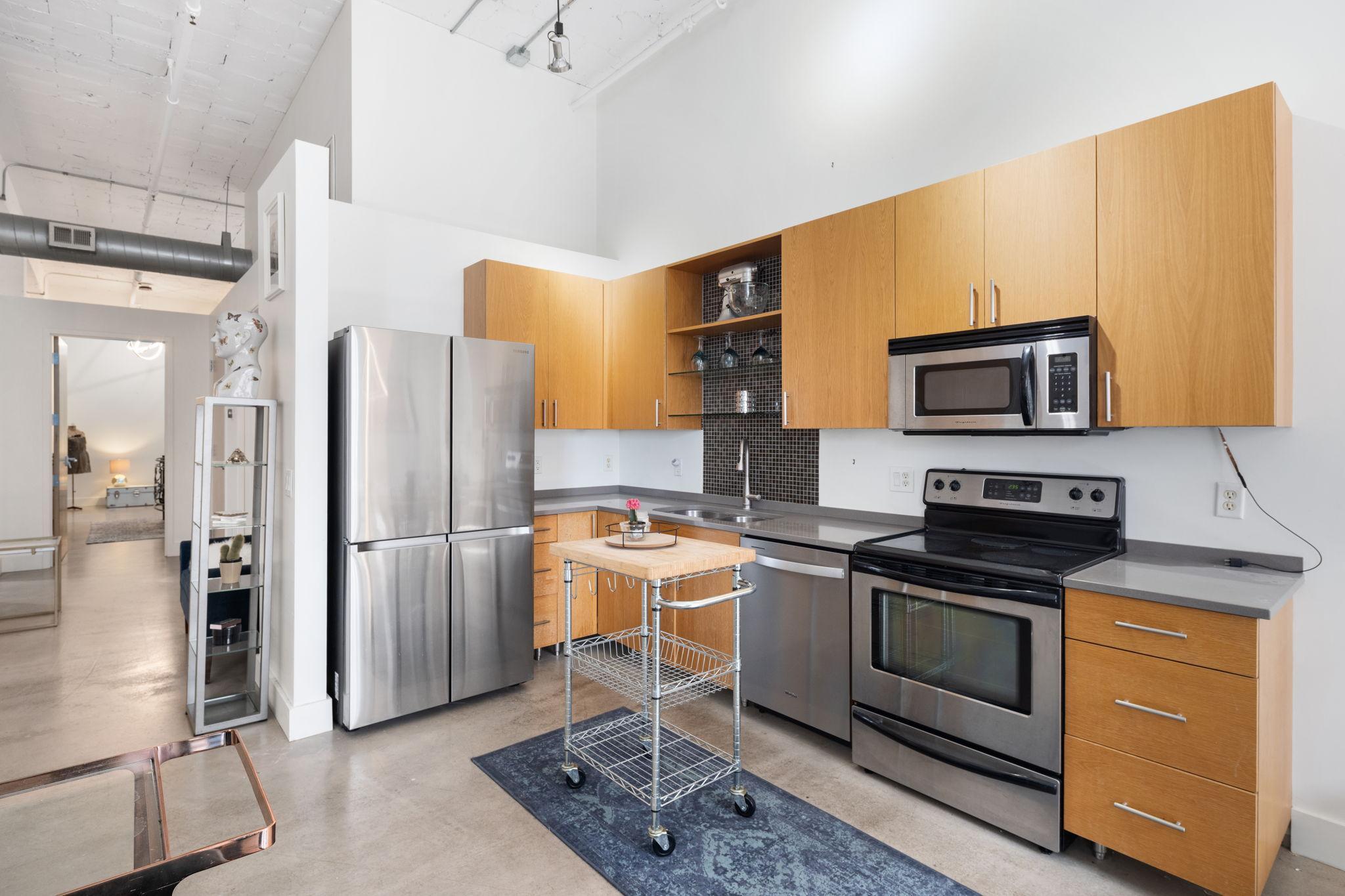 718 Washington Avenue N 602