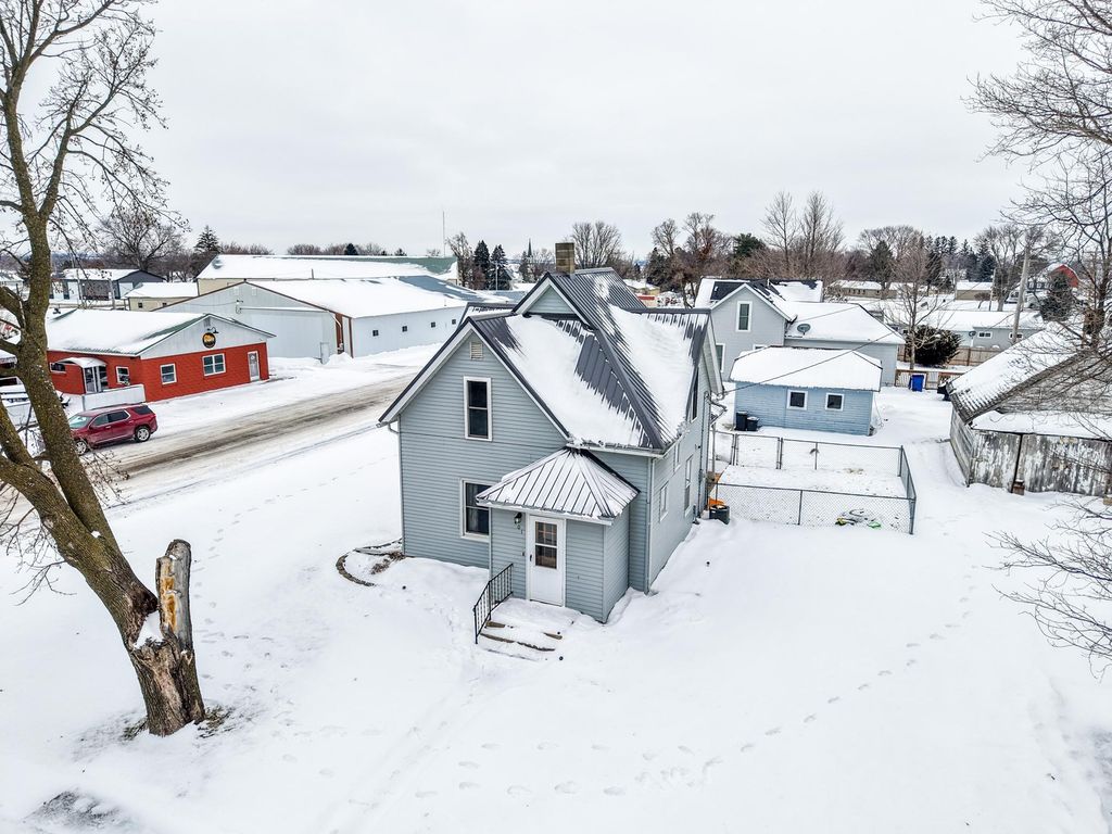 Photo of 401 1st Street, Fountain, MN 55935 (MLS # 6825149)