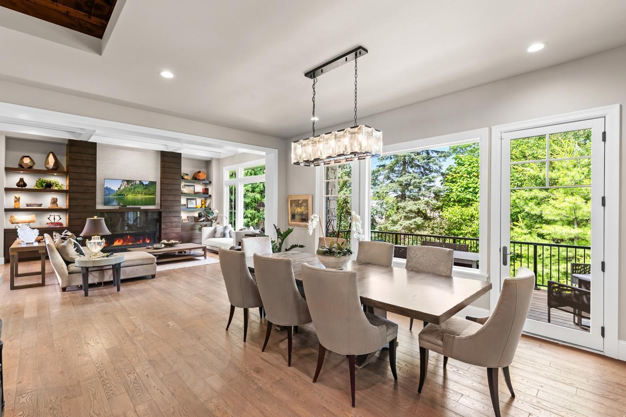 1595 Locust Hills Circle