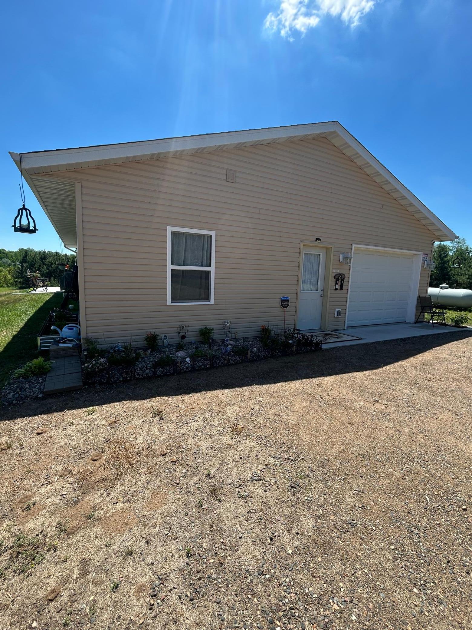 40190 Marshview Drive