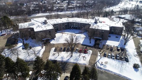 1850 Eagle Ridge Drive E205 Mendota Heights MN 55118