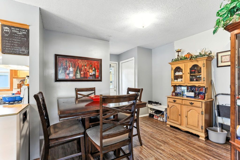 Photo of 514 Shadyside Circle, Hopkins, MN 55343 (MLS # 7006688)