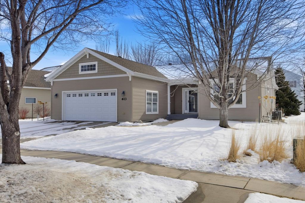 Photo of 613 13th Avenue N, Moorhead, MN 56560 (MLS # 7052233)