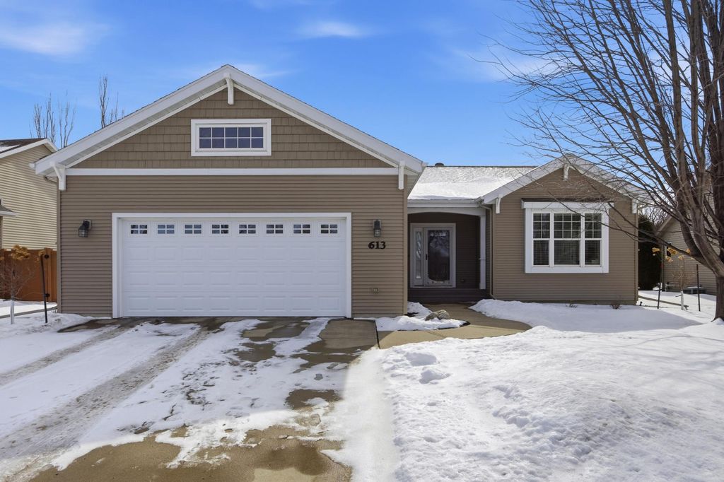 Photo of 613 13th Avenue N, Moorhead, MN 56560 (MLS # 7052233)