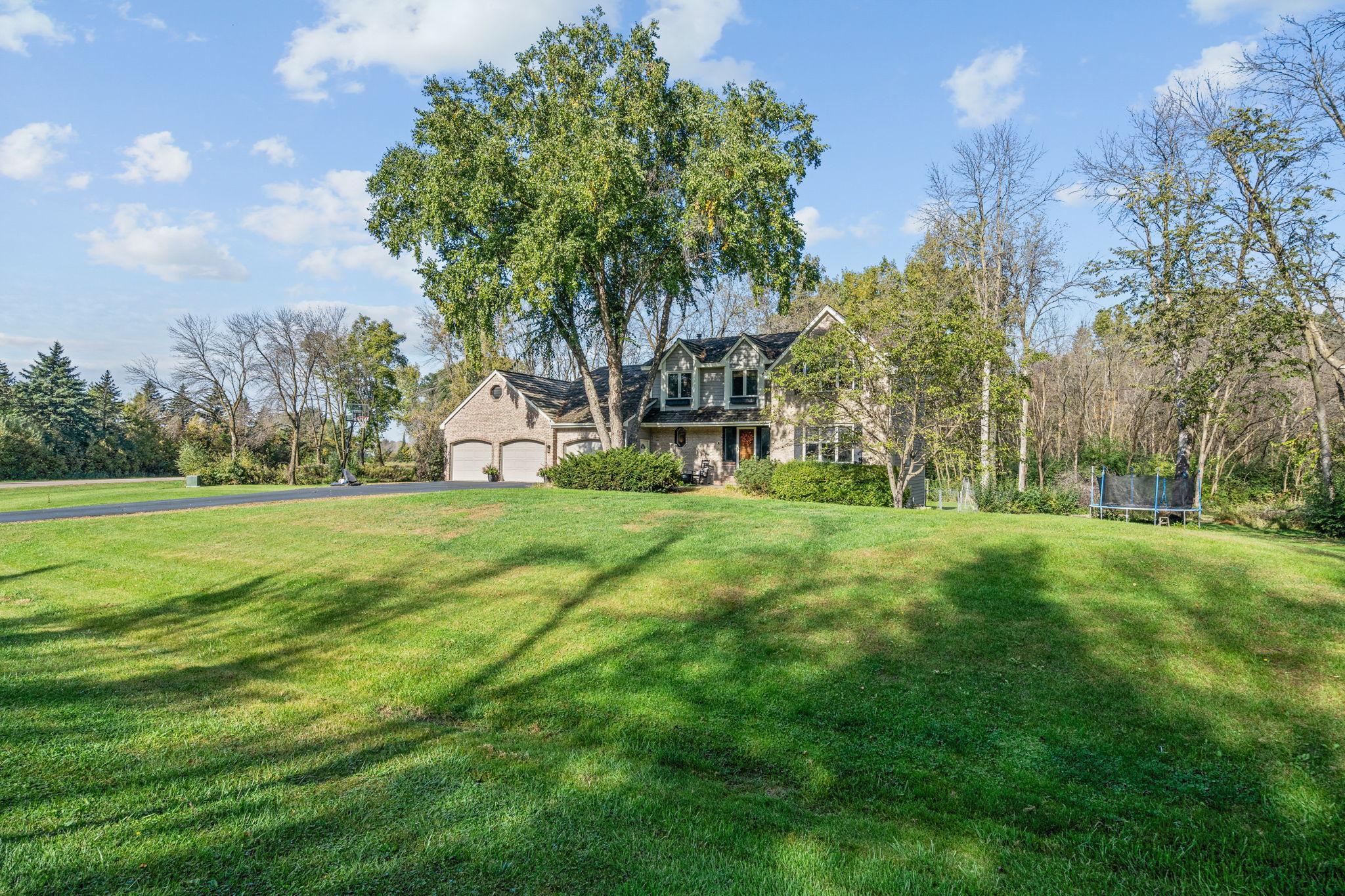 725 Dickey Lake Drive