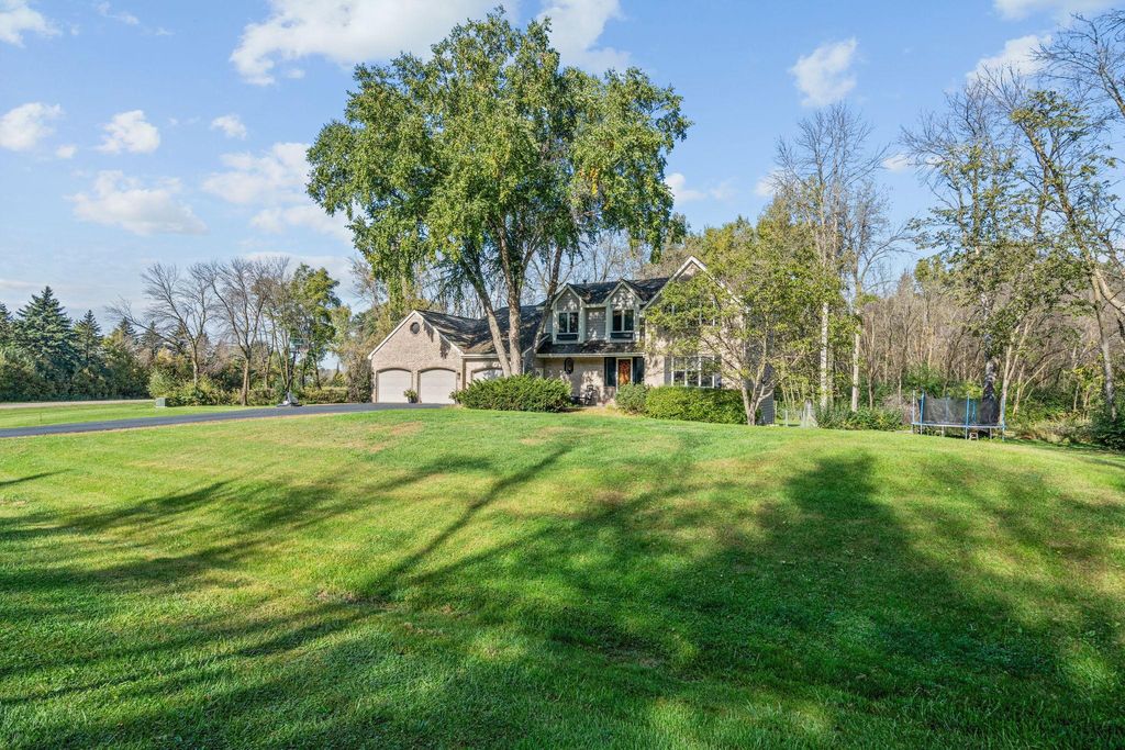 Photo of 725 Dickey Lake Drive, Long Lake, MN 55356 (MLS # 6803113)