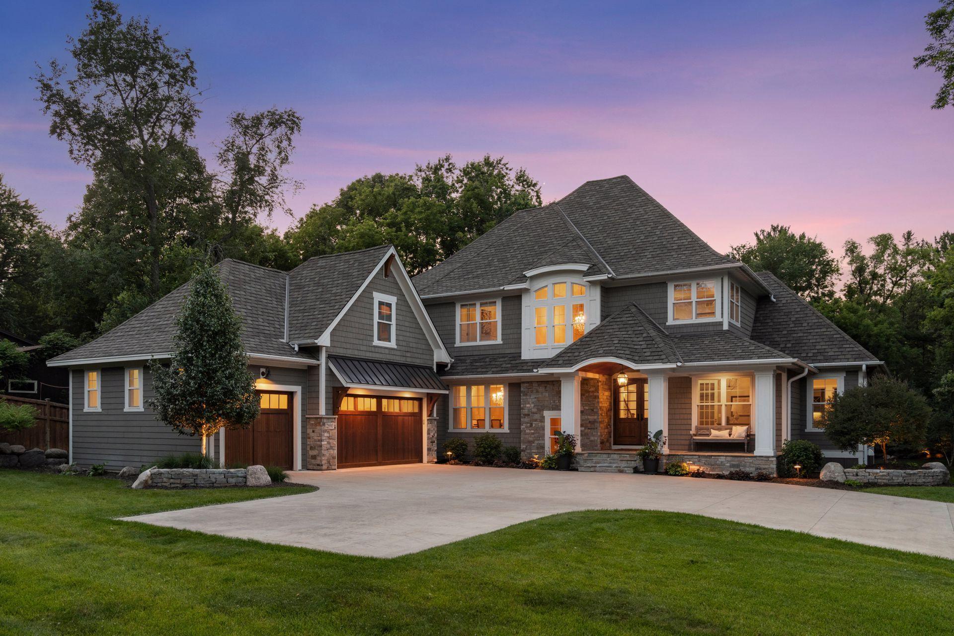 2890 Ella Lane