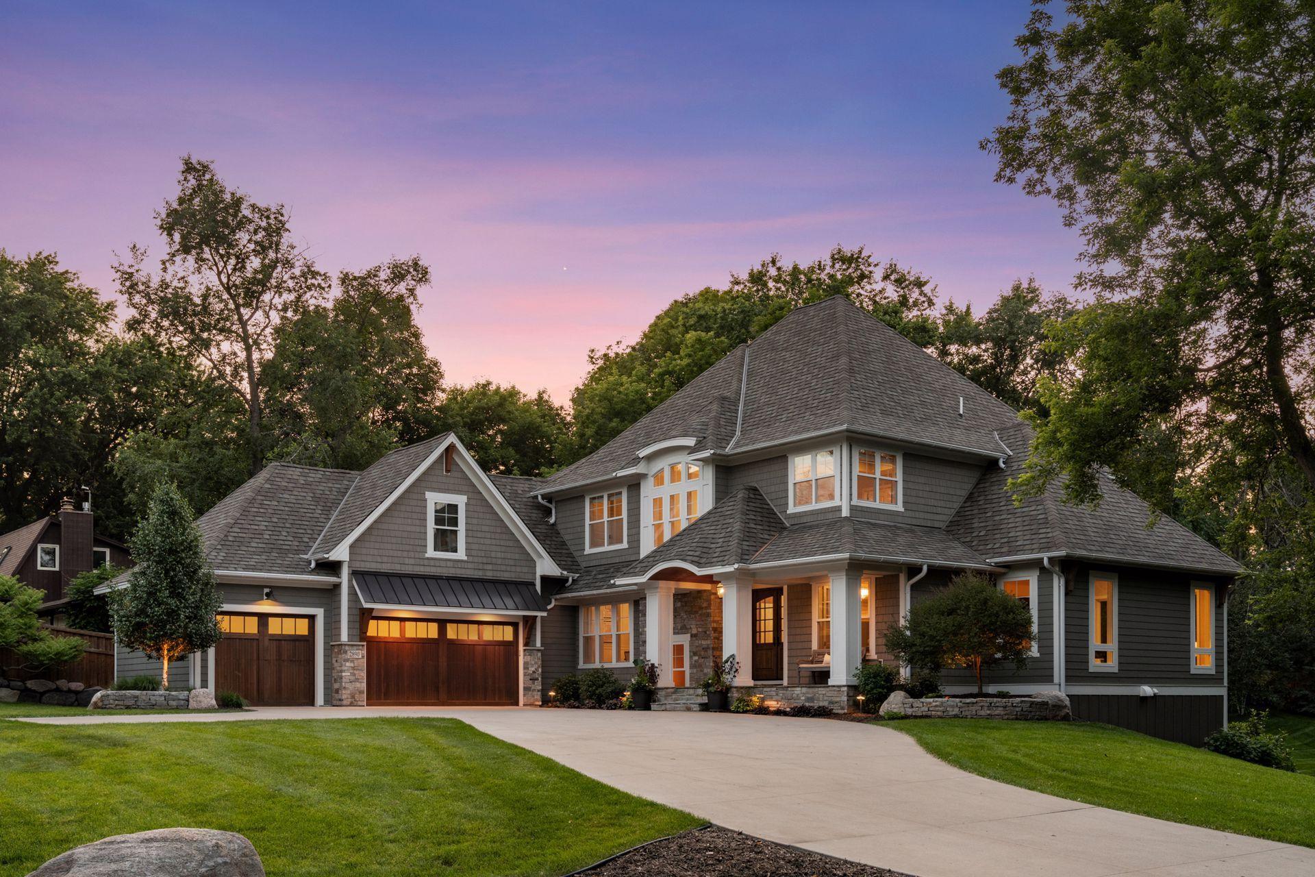 2890 Ella Lane