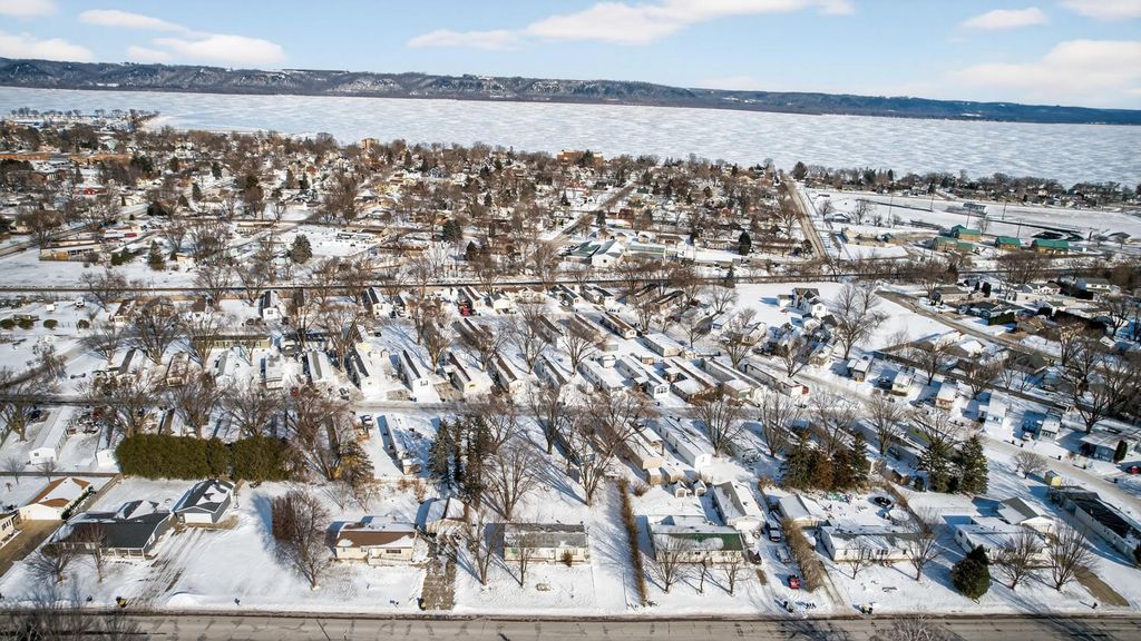 Photo of 729 S 10th Street, Lake City, MN 55041 (MLS # 7014096)