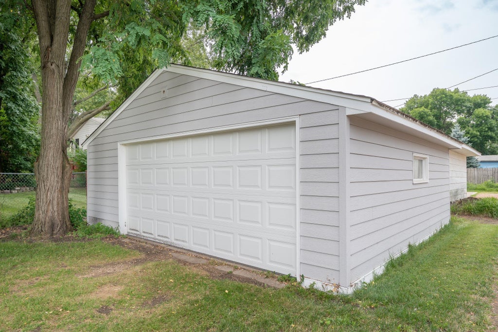 Photo of 411 3rd Avenue W, Shakopee, MN 55379 (MLS # 7146566)