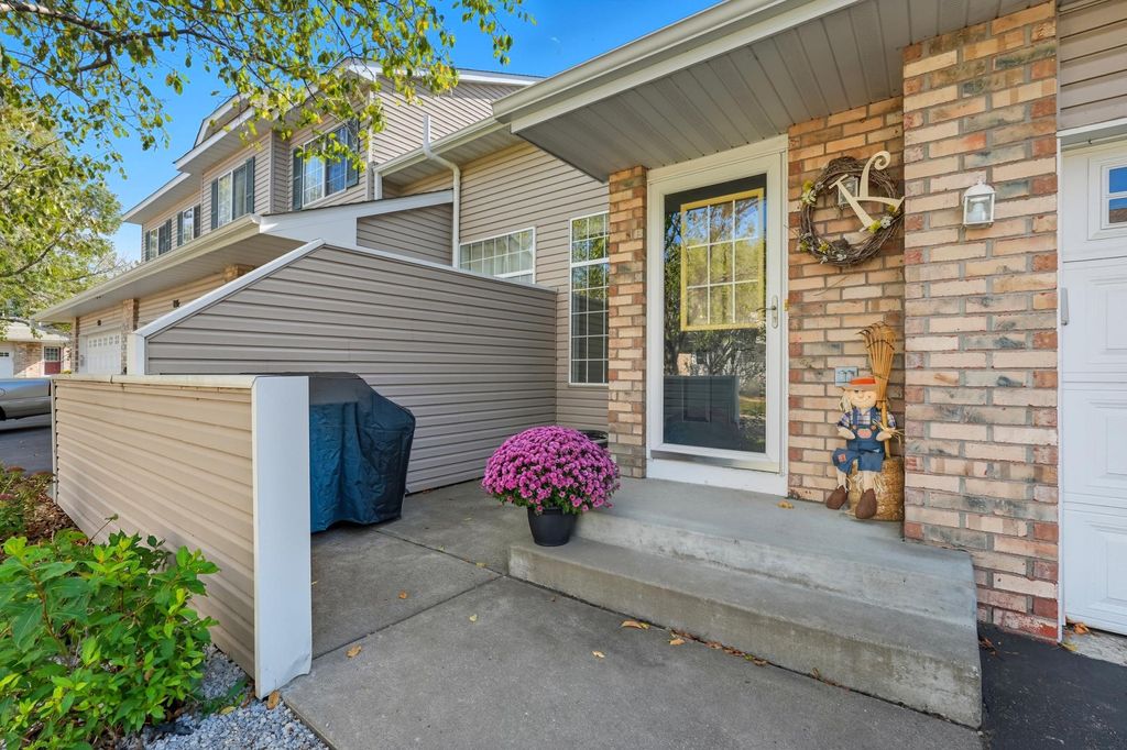 Photo of 834 Summer Pines Circle, Hudson, WI 54016 (MLS # 7040374)