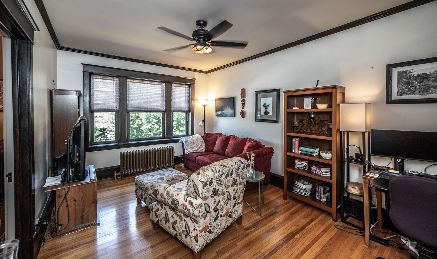 244 Marshall Avenue 4