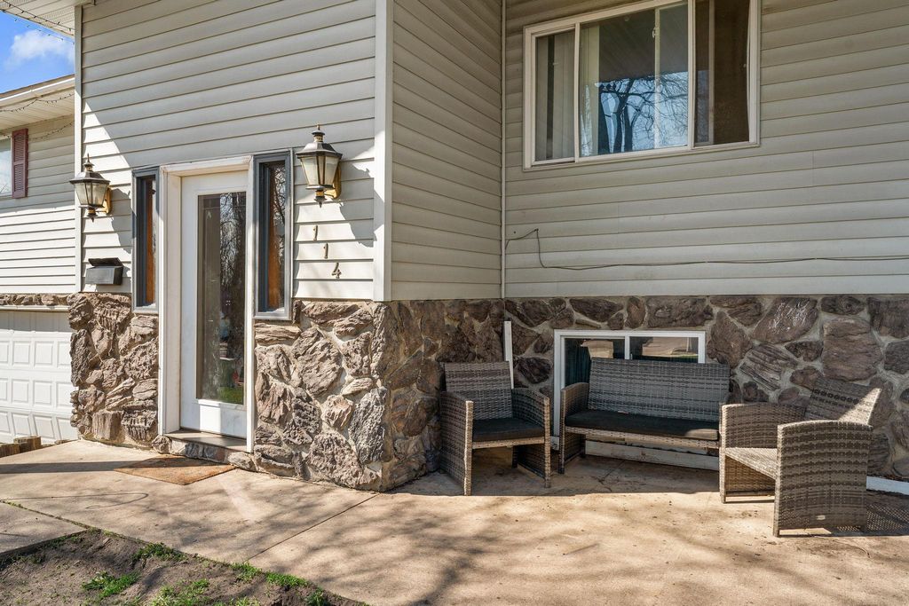 Photo of 114 6th Avenue NW, Waseca, MN 56093 (MLS # 7056427)