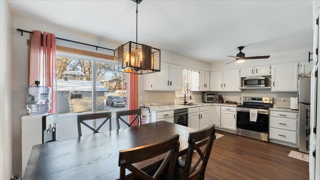 Photo of 1707 10th Avenue SE, Saint Cloud, MN 56304 (MLS # 7028548)