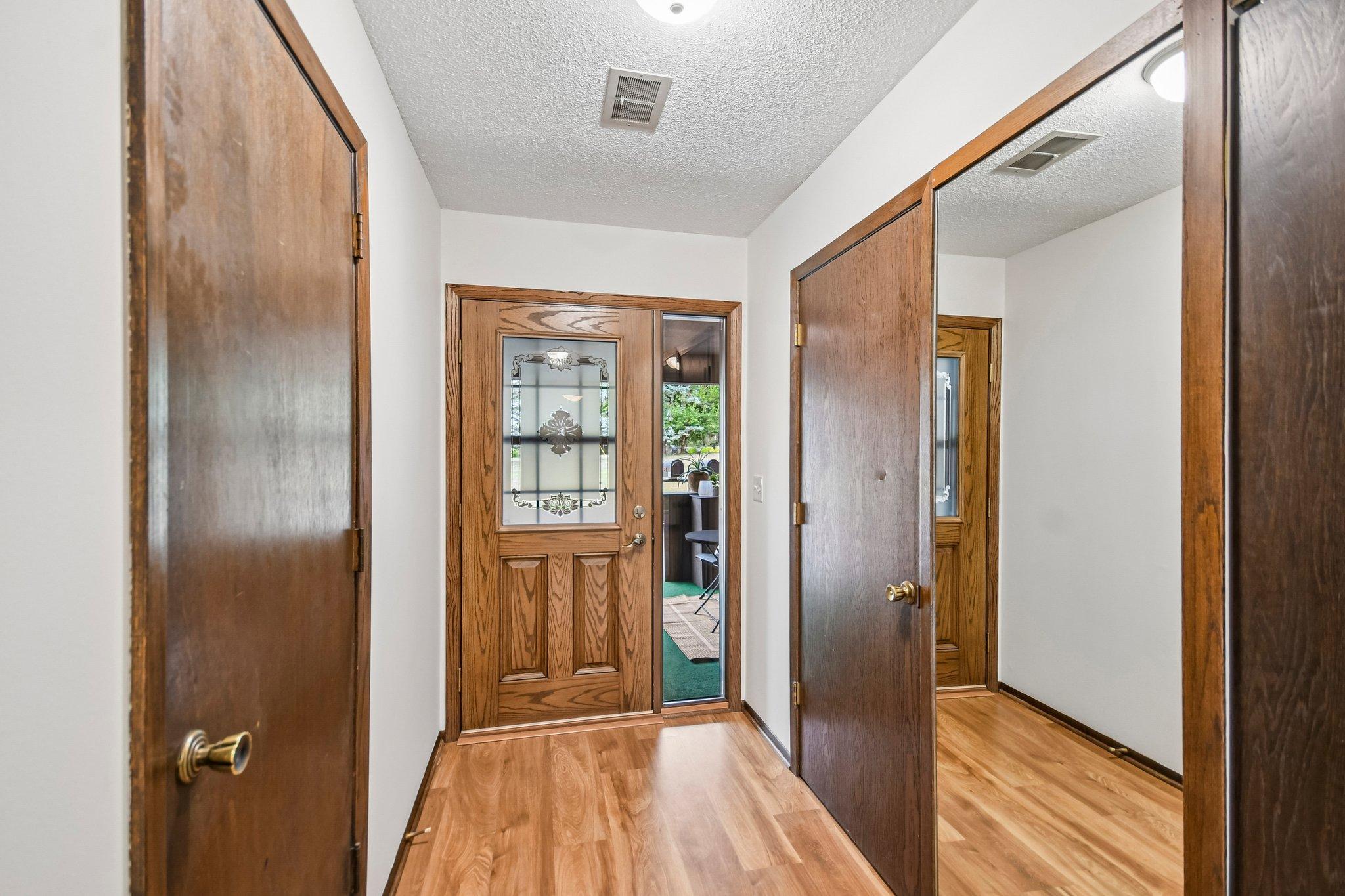 1748 Mcknight Road N 24