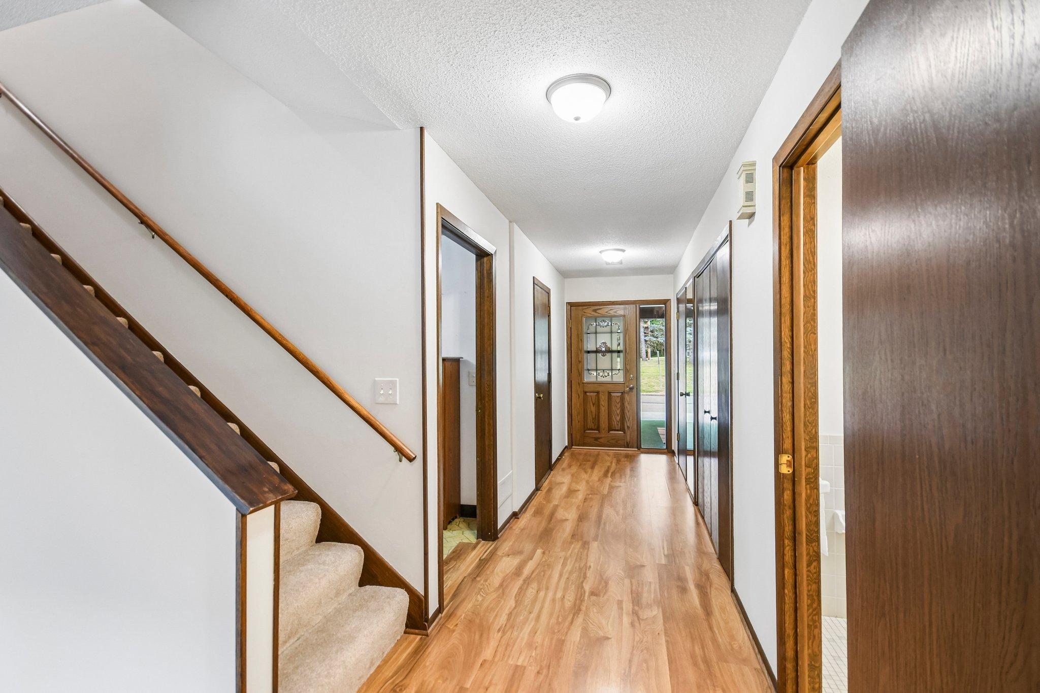 1748 Mcknight Road N 24
