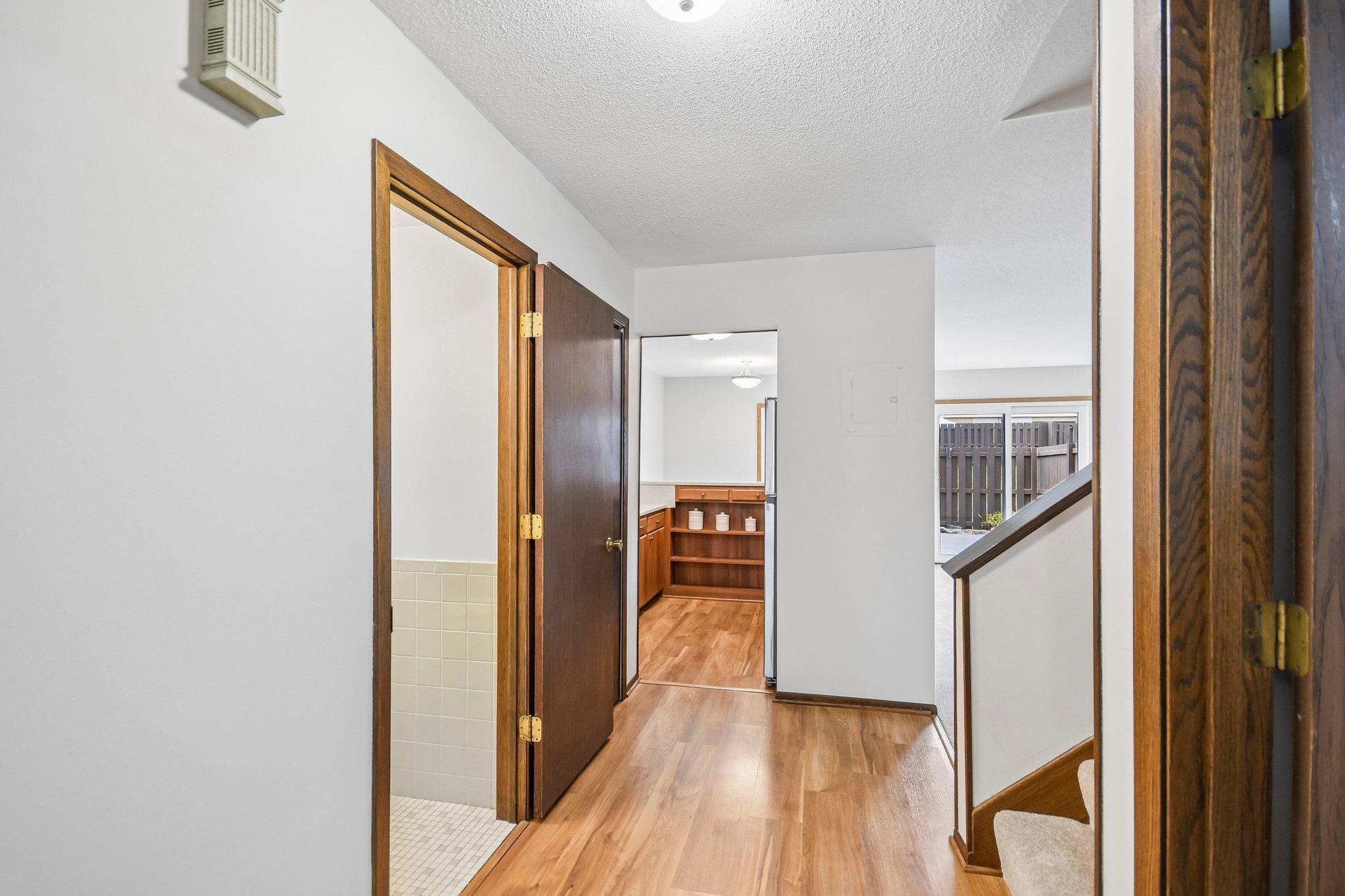 1748 Mcknight Road N 24