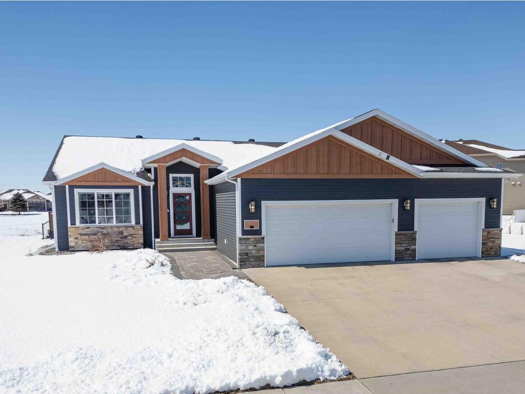 Photo of 3825 16th Street S, Moorhead, MN 56560 (MLS # 7048787)