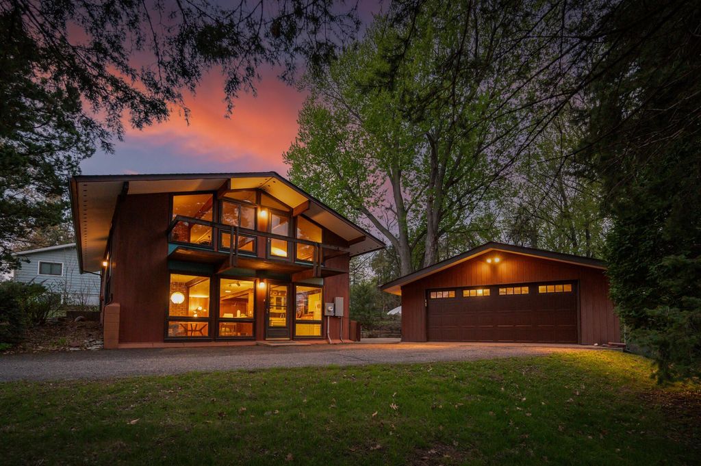 Photo of 3135 Asbury Street, Arden Hills, MN 55112 (MLS # 7002383)