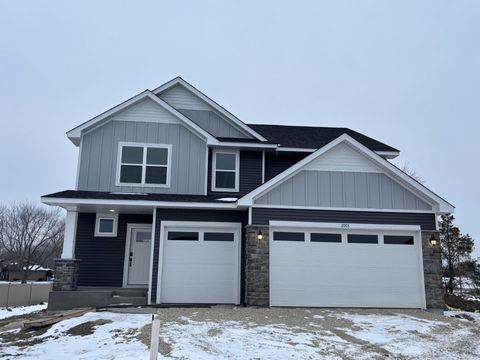 2001 Rainy Lane Lino Lakes MN 55014