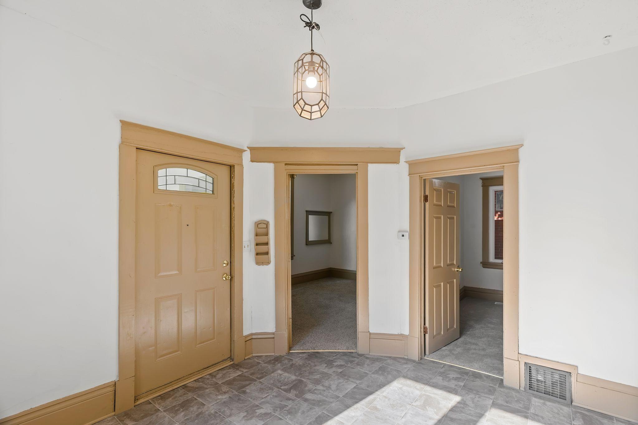1035 Magnolia Avenue E