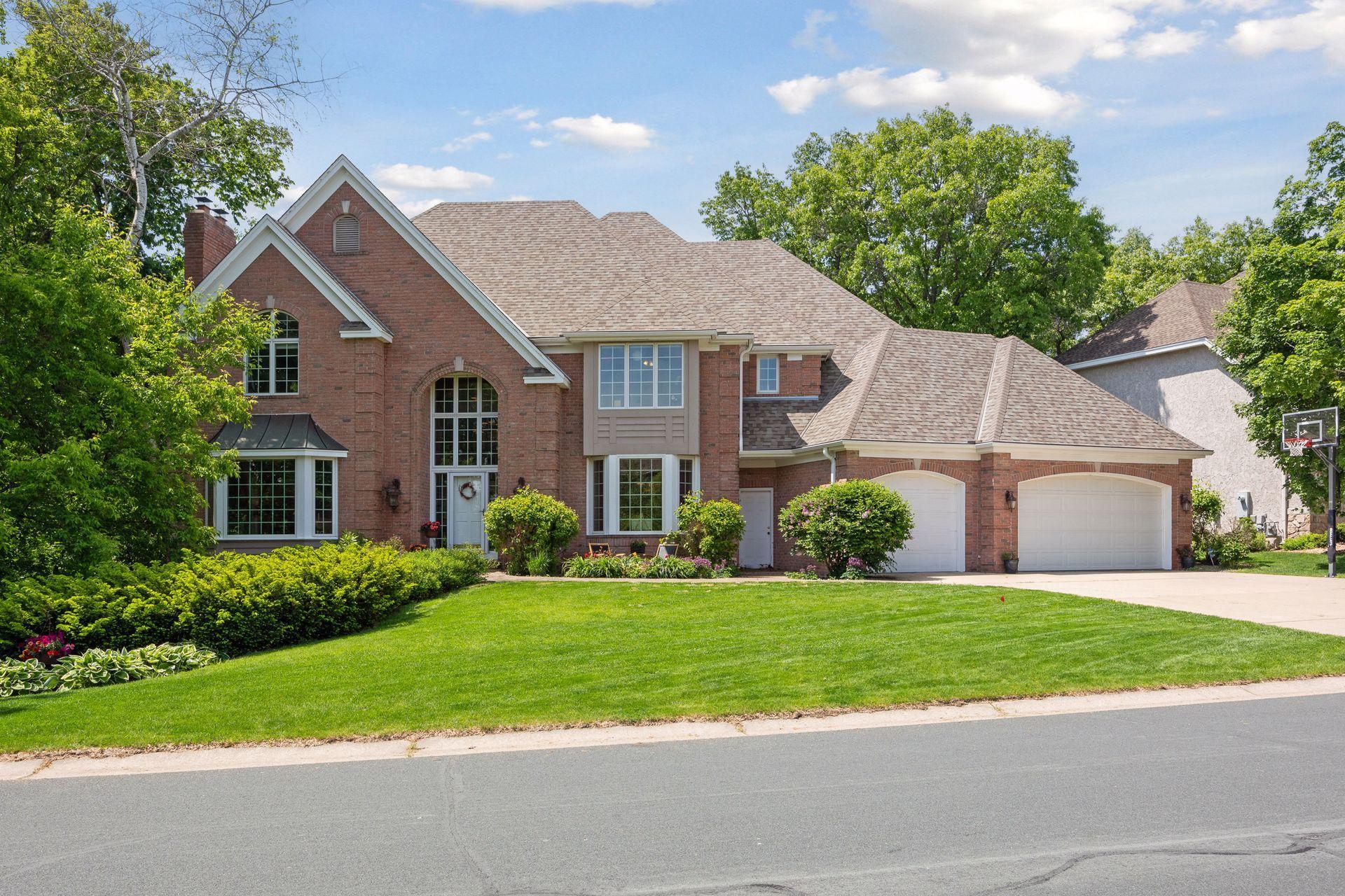 3591 Woodland Trail