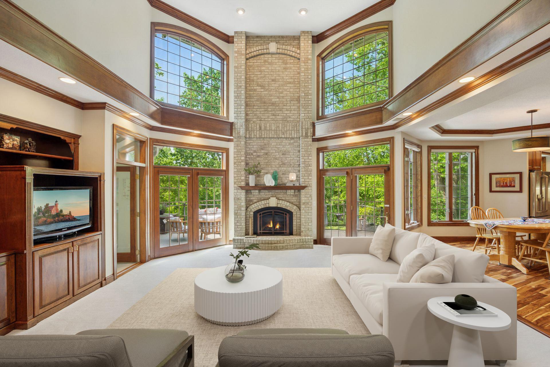 3591 Woodland Trail