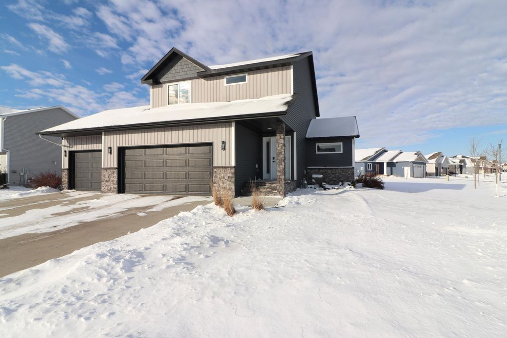 Photo of 4515 12th Street S, Moorhead, MN 56560 (MLS # 7027841)