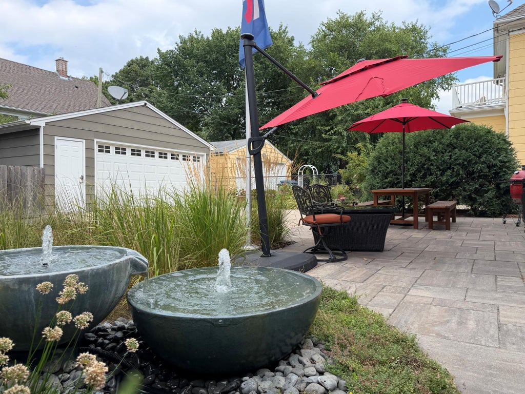 Photo of 132 W 36th Street, Minneapolis, MN 55408 (MLS # 7078621)