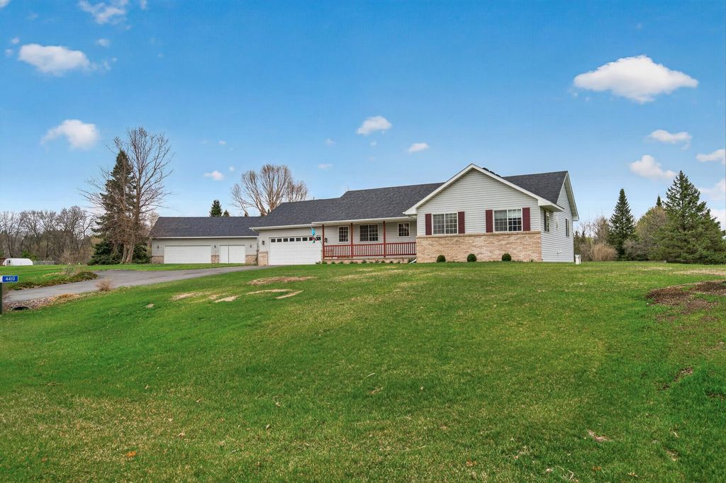 Photo of 4410 Elk Court, North Branch, MN 55056 (MLS # 7062301)