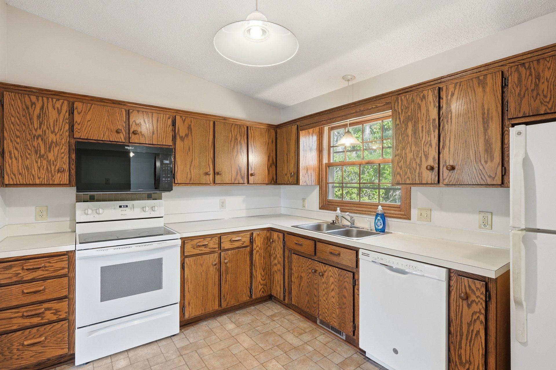 785 Santa Vera Drive