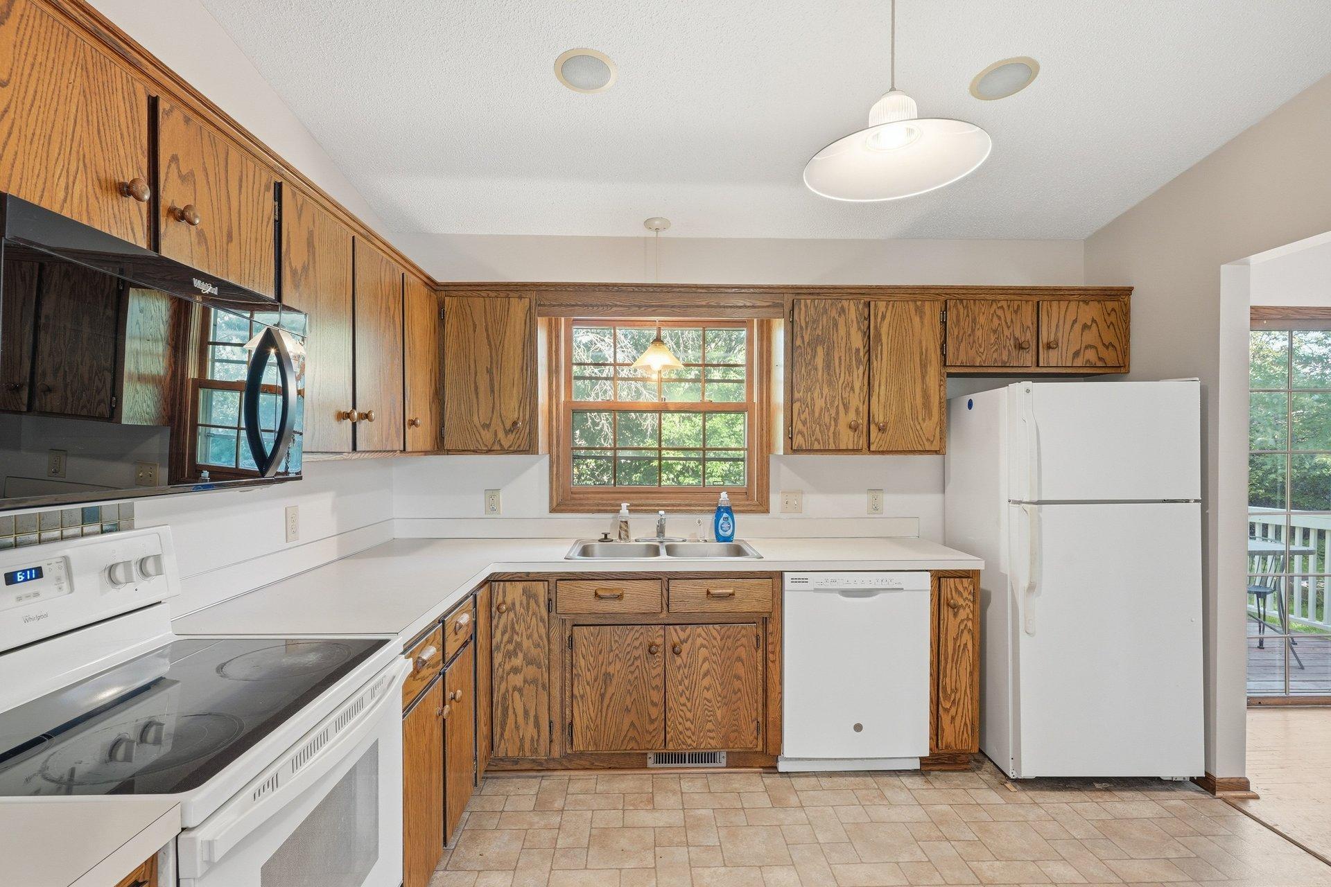 785 Santa Vera Drive