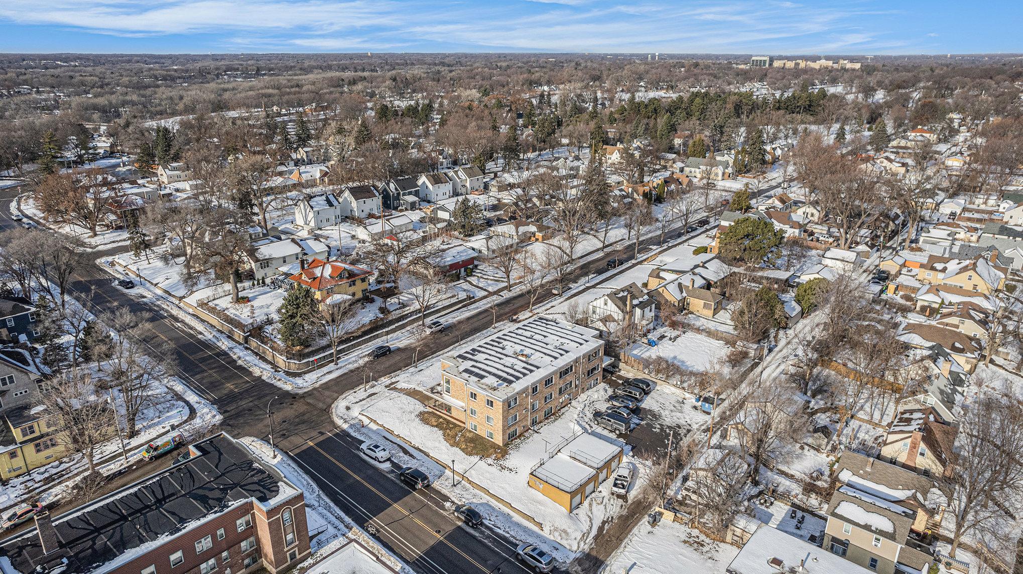 1900 Vincent Avenue N