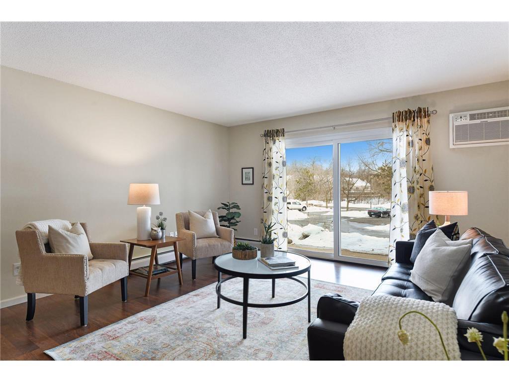 10211 Cedar Lake Road 109