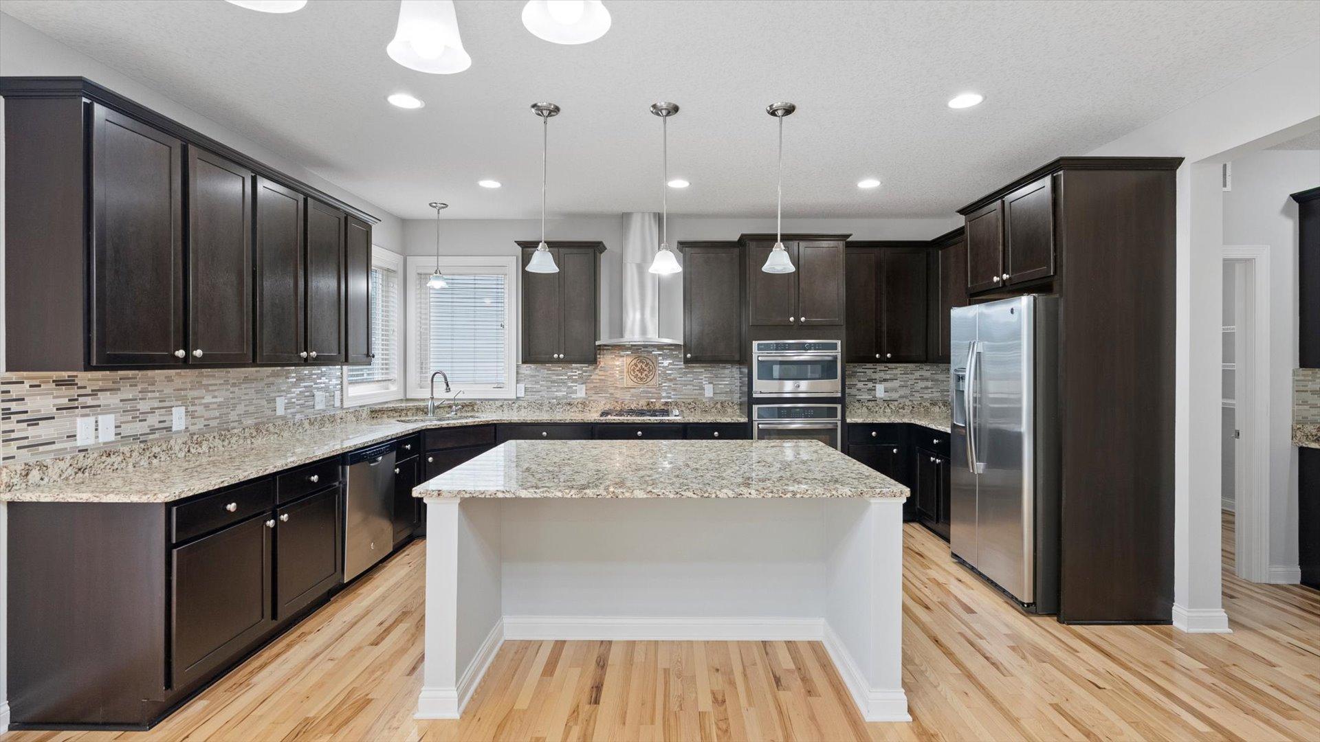 15365 Eagle Creek Way