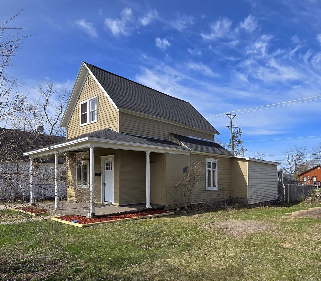 Photo of 913 Mississippi Avenue NW, Bemidji, MN 56601 (MLS # 7070800)