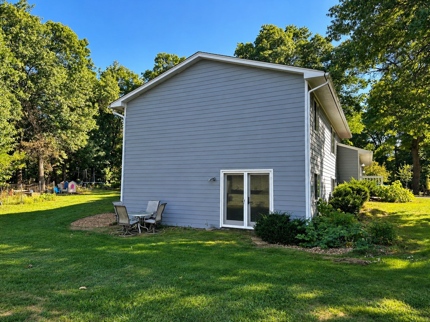 13392 Honeysuckle Way