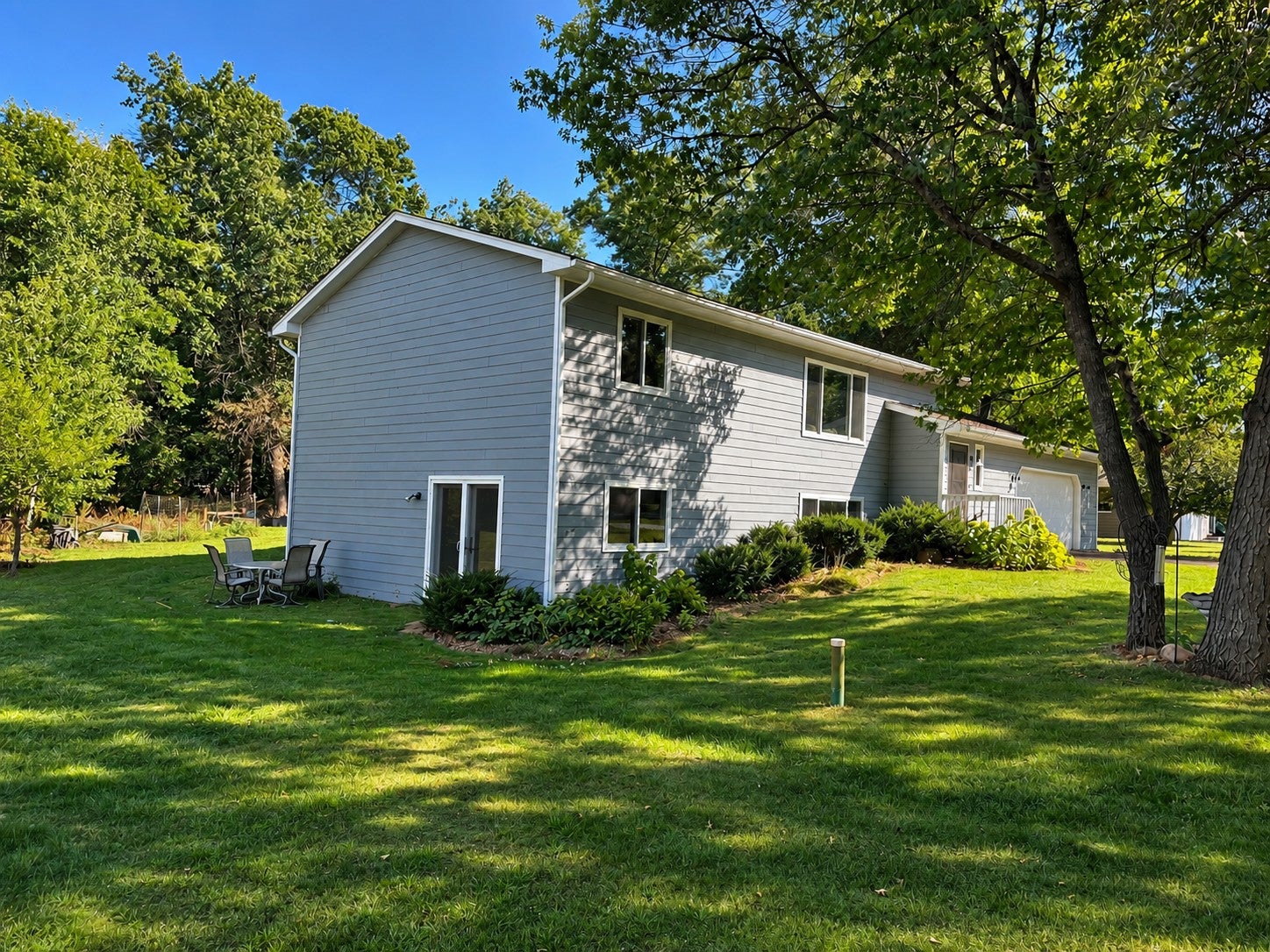13392 Honeysuckle Way